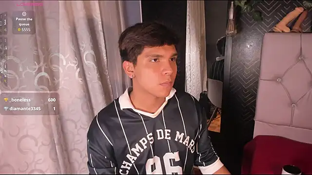 Thiago_Kozak Live XXX Chat