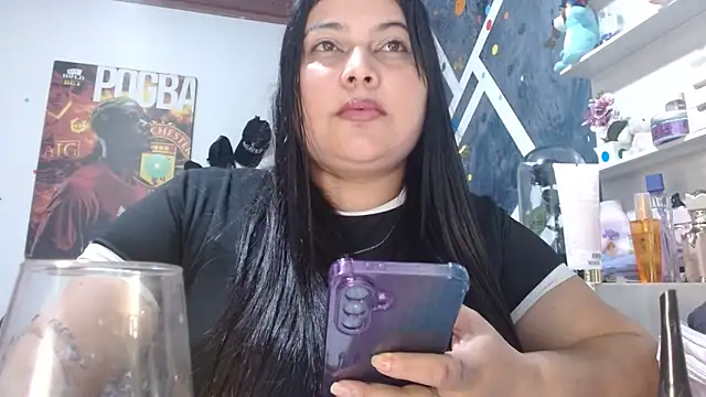 ISIS19HOT Live XXX Chat