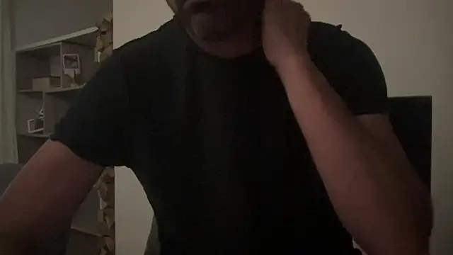 Riccardo86xx Webcam Show