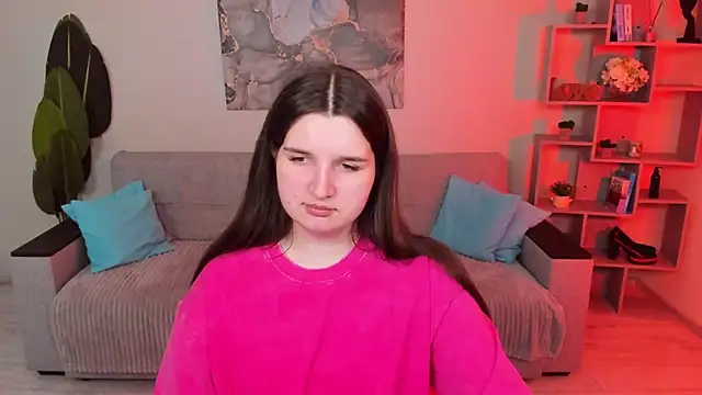 BonneyLove XXX чат на живо