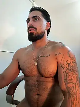 XXX chat uživo modela Ryan_Black3