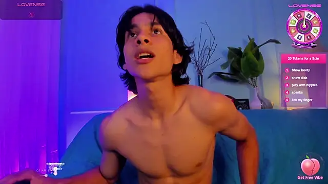 Chat +18 de Cheys_Mast ao vivo