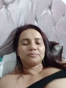 Amanda39's Live XXX Chat