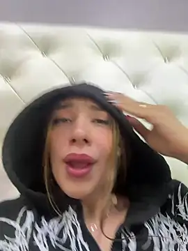 NICOLSKINNY1 라이브 XXX 채팅