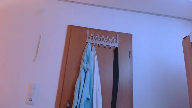 AskAveryAnything Webcam-Show