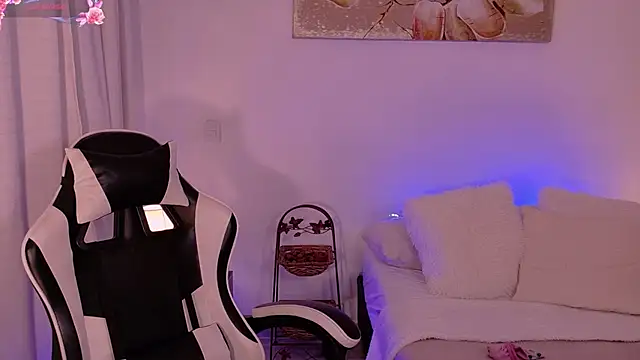 Živý XXX chat ChloeMoreti