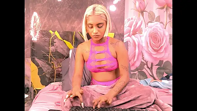 Chatroom XXX en direct de indian_barbie