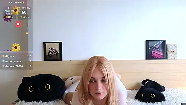 AsterMoss Live XXX-chat