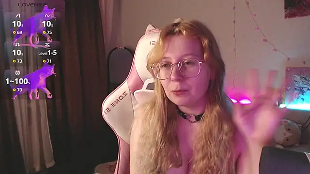 henby_streamss Chat XXX in diretta