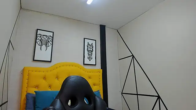 Joan_Blake Show Webcam