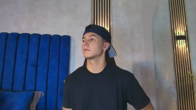 Noah_Clarkk Show Webcam