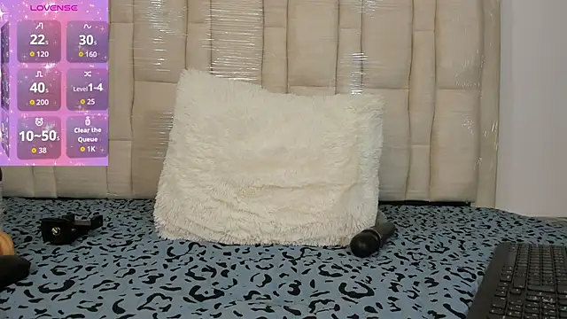 XXX chat uživo modela 14_Dulce