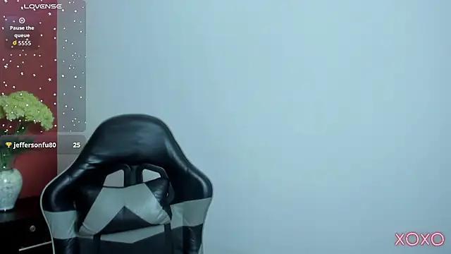 linda_rios_'s Live XXX Chat