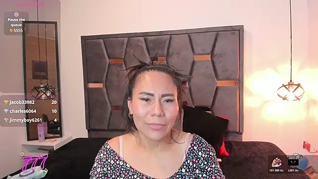 XXX chat uživo modela Keyla_Brunette_