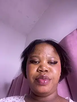 Chat +18 de Princess-Mel21 ao vivo