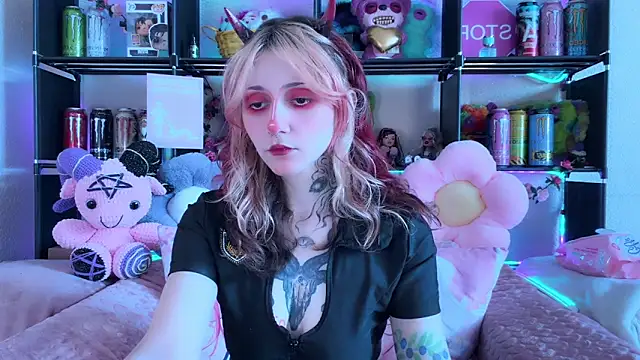 Czat XXX na żywo – _Devill_Baby