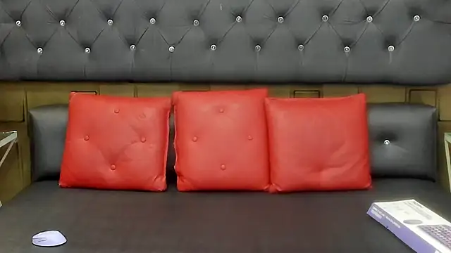 CaroBeltran Chat XXX live