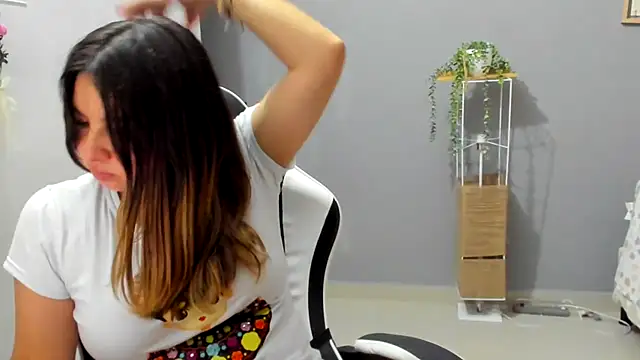 __Emma__11__Lecat_ XXX чат на живо