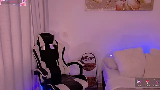 ChloeMoreti 现场XXX聊天