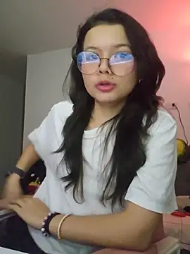 Chat XXX ao vivo de azumiichan