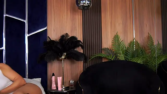 Czat XXX na żywo – AshleyNoir_