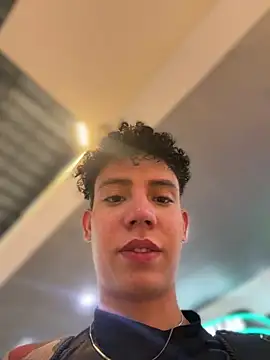 Chat XXX Live yoursexyjose