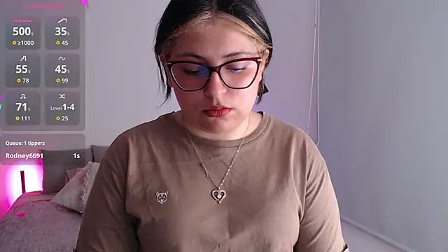sofix__ Live XXX Chat