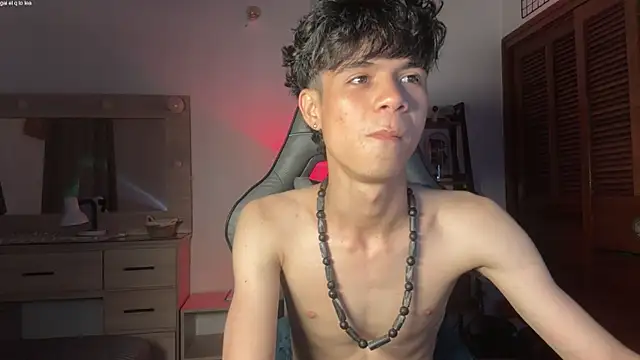 OopsAgain_ Adlı Modelin Canlı XXX Sohbeti