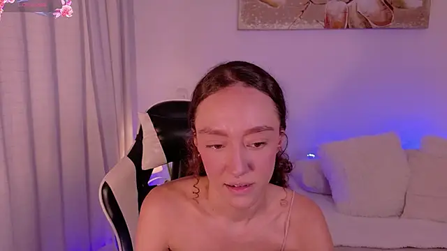 Živý XXX chat ChloeMoreti