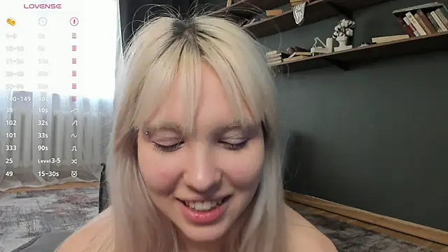 Chat +18 de DelorisDetrich ao vivo