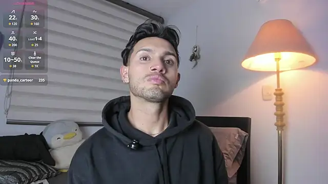 Leo_Carteer webkamerás műsora