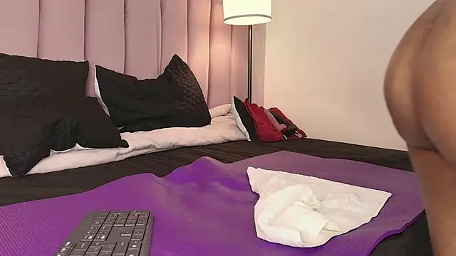 Chat XXX ao vivo de HallyBans
