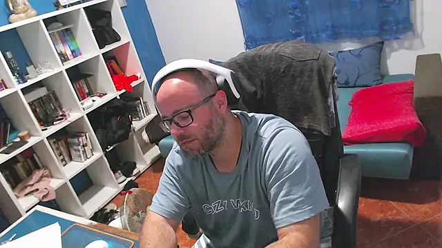 ravingr4d4 Chat XXX live