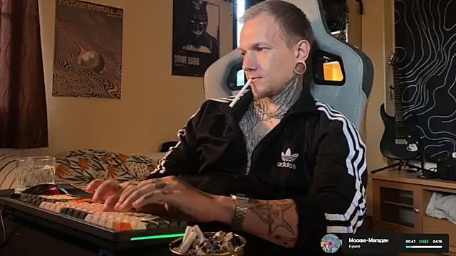 paulvelvet Webcamshow