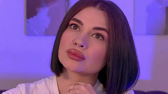 AdrianaToress – Live XXX-chat