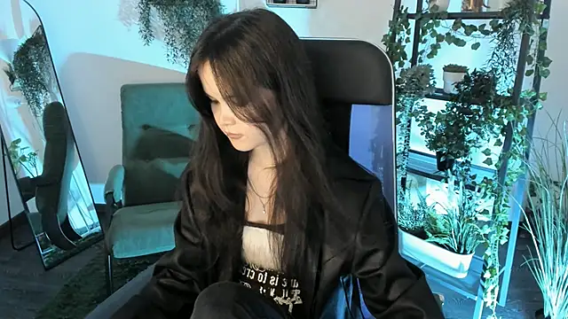 دردشة Elainebeness الجنسية المباشرة