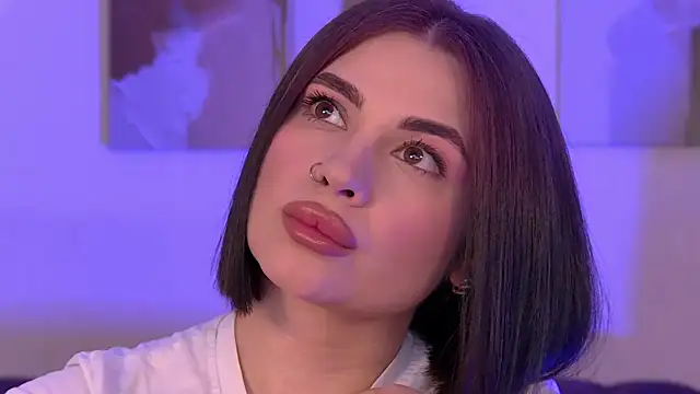 AdrianaToress Obrolan Langsung XXX
