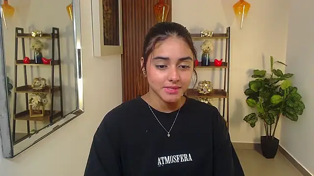 Chat +18 de _Lucy_Grey_ ao vivo