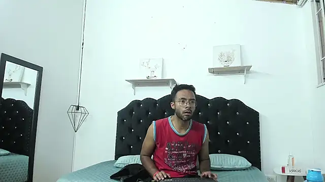 Arez_Vortex_n Webbikameraesitys