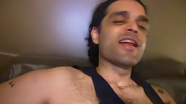 KungFuPanda001's Webcam Show