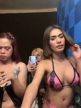 Bomb_Maddy Show Webcam