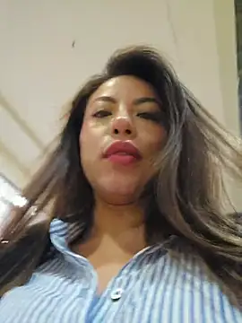 Karen_San_Miguel Pertunjukan Webcam