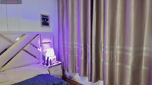 carolineamber_ 现场XXX聊天