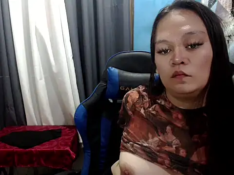 urts_nightmare69 Pertunjukan Webcam