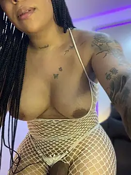 Chat XXX en directo de tinalove7