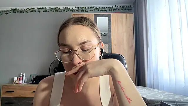 Milaissocute Chat XXX live