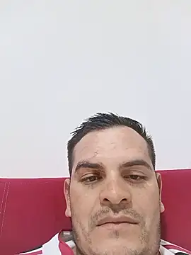 Edwin_Q Live XXX Chat