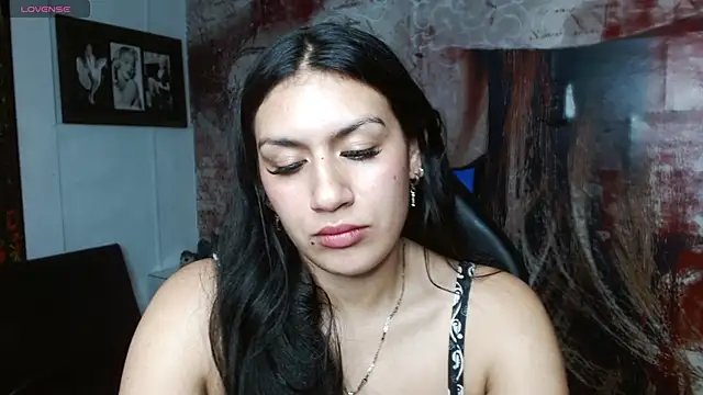 gigi_gilt_'s Live XXX Chat