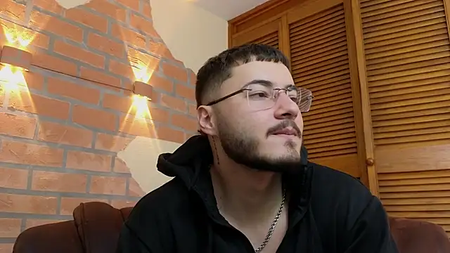 XXX chat uživo modela Brandon_01