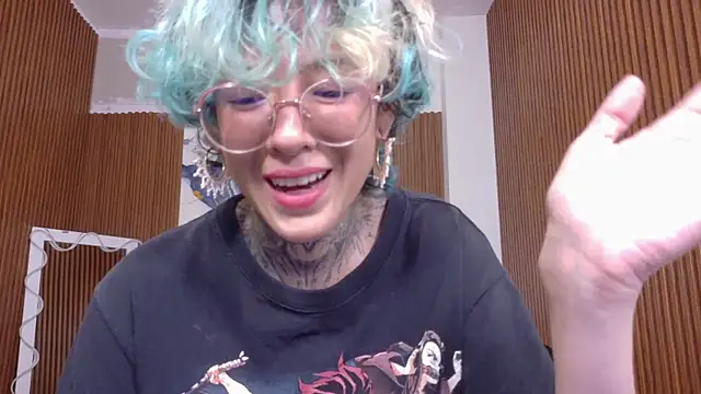 Lyra_tay live XXX chat